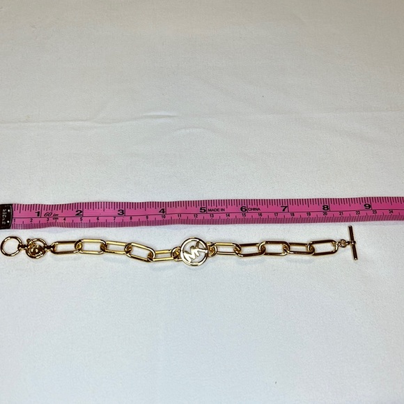 MK yellow gold chain Bracelet🤍🩶 - Picture 5 of 5